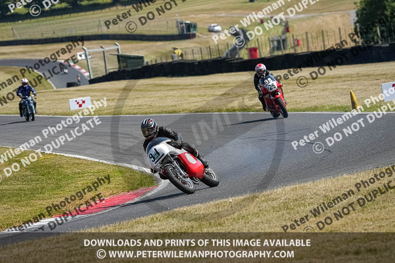 cadwell park;cadwell park photographs;cadwell trackday photographs;enduro digital images;event digital images;eventdigitalimages;peter wileman photography;racing digital images;trackday digital images;trackday photos